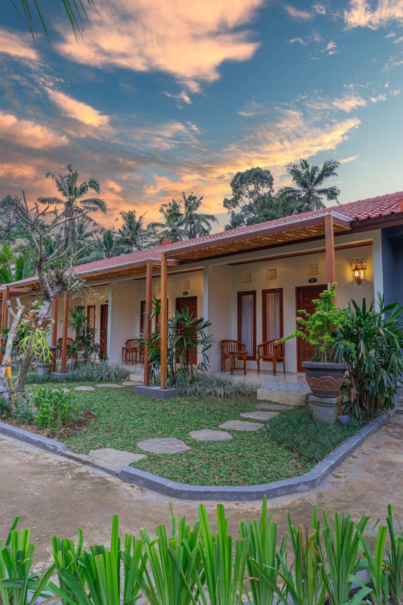 Puri Kurnia Ayu Hotel Ubud  Exterior photo